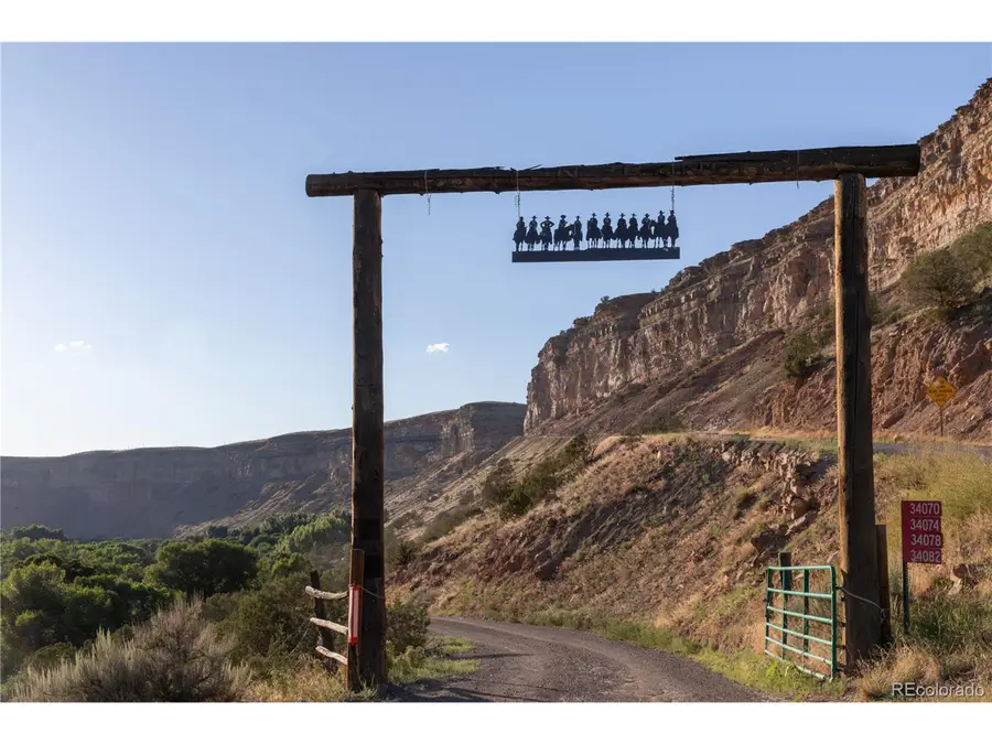 34074 Fruitland Mesa Rd, Crawford, CO 81415 - Image #2