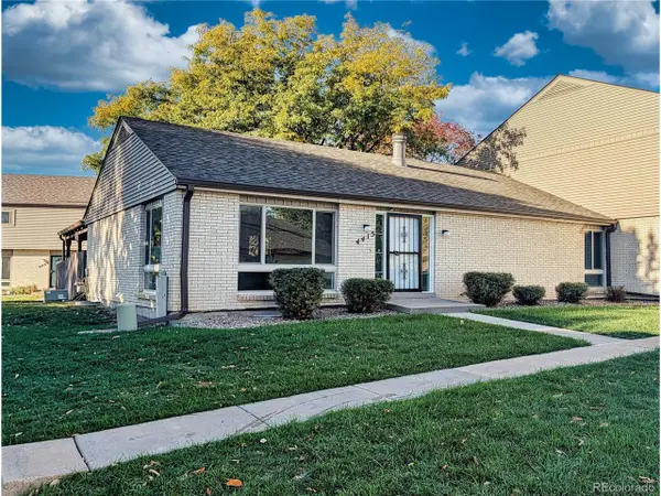 4415 W Ponds Cir, Littleton, CO 80123