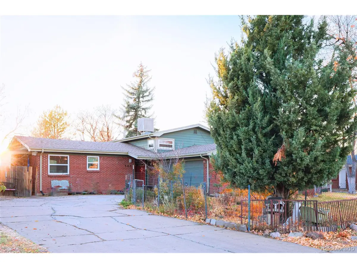 Address Withheld By Seller, Aurora, CO 80011 - Image #1