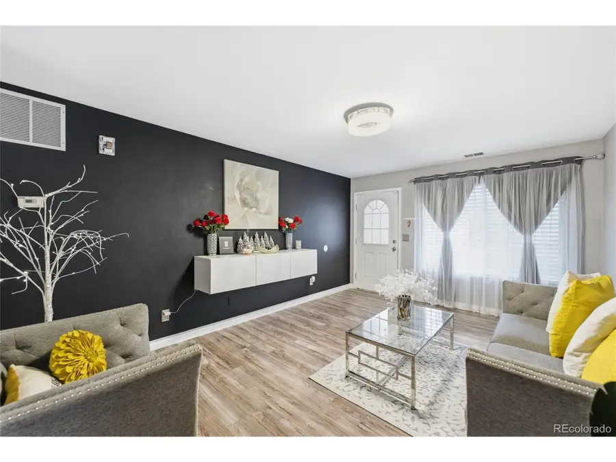 5567 Netherland Ct, Denver, CO 80249 - Image #3