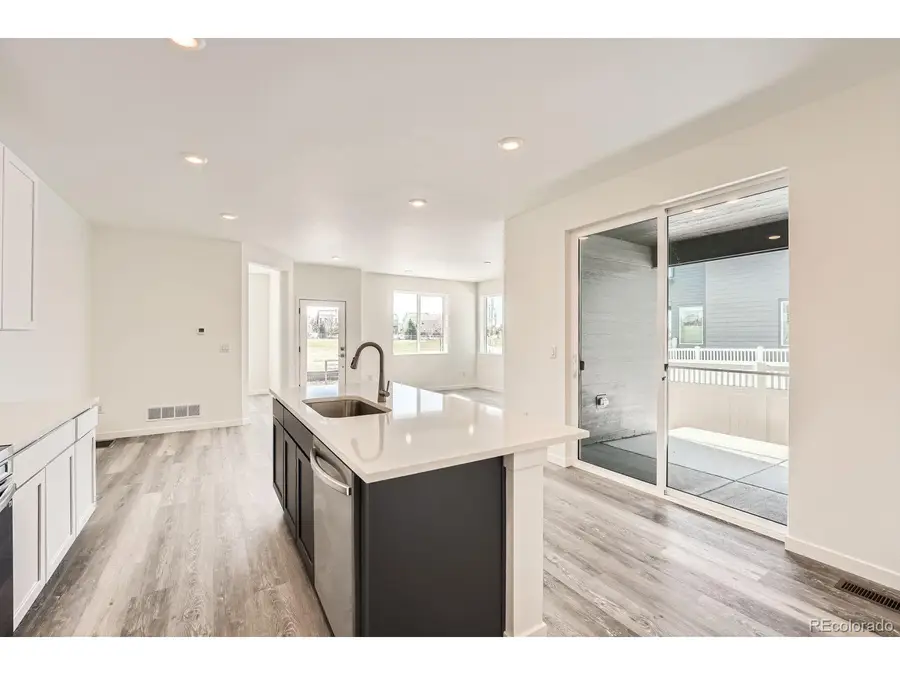 1236 S Algonquian St, Aurora, CO 80018 - Image #3