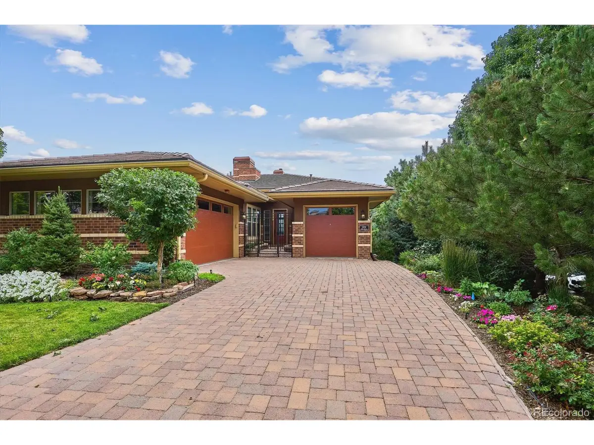 10559 Spring Green Dr, Englewood, CO 80112 - Image #1