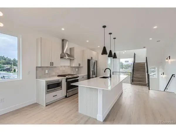 10187 W 38th Ave, Wheat Ridge, CO 80033