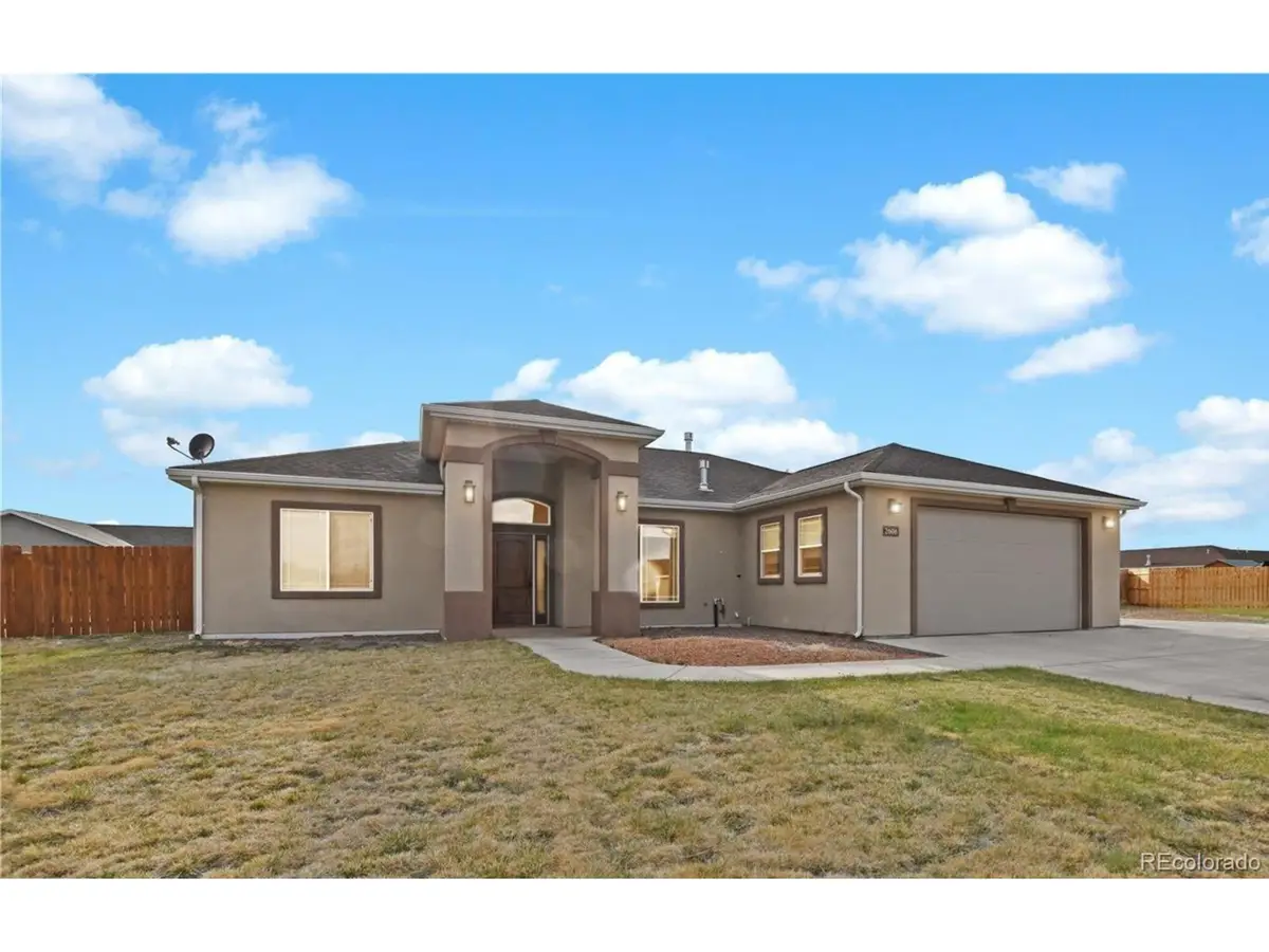 2606 Iris Ct, Alamosa, CO 81101 - Image #1