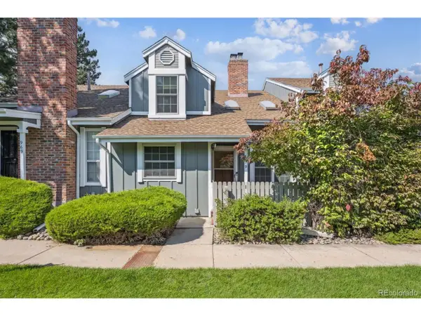 979 S Granby Way, Aurora, CO 80012