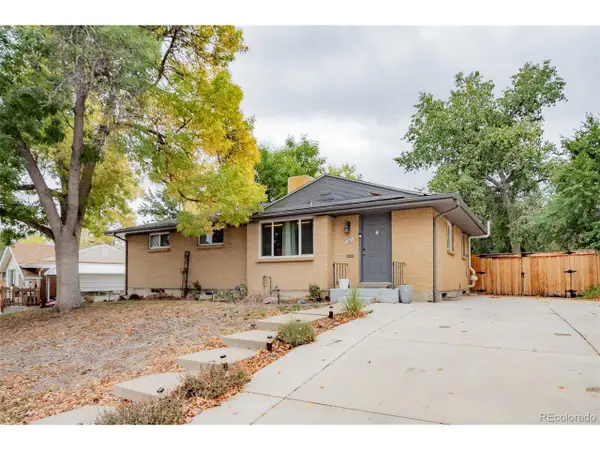 2569 E Cresthill Ave, Centennial, CO 80121