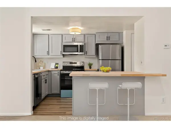 12573 E Pacific Cir #C, Aurora, CO 80014