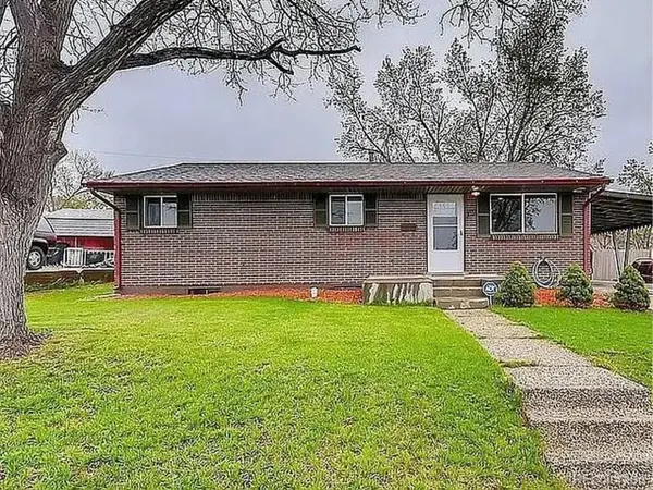 921 Dakin St, Denver, CO 80221