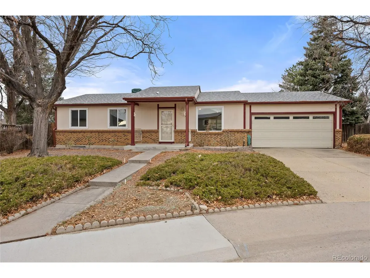 17119 E Kent Dr, Aurora, CO 80013 - Image #1
