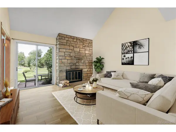 2063 S Worchester Way, Aurora, CO 80014