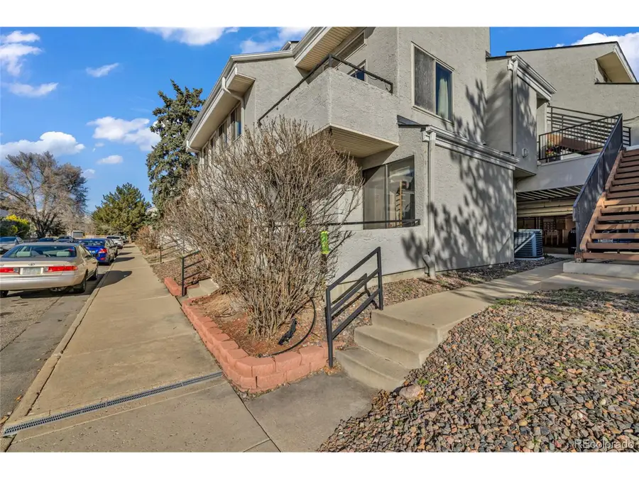 1830 Newland Ct #101, Lakewood, CO 80214 - Image #2