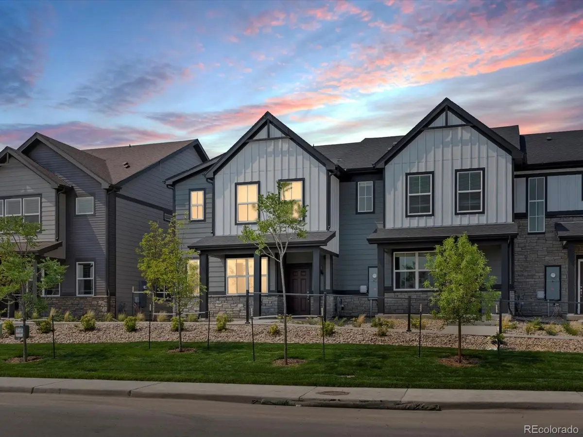 1616 Riverplace Dr #4, Windsor, CO 80550 - Image #1