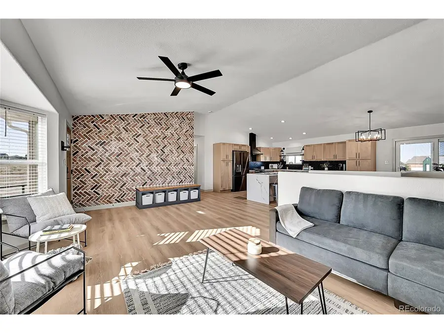 797 E Parkrose Dr, Pueblo, CO 81007 - Image #3