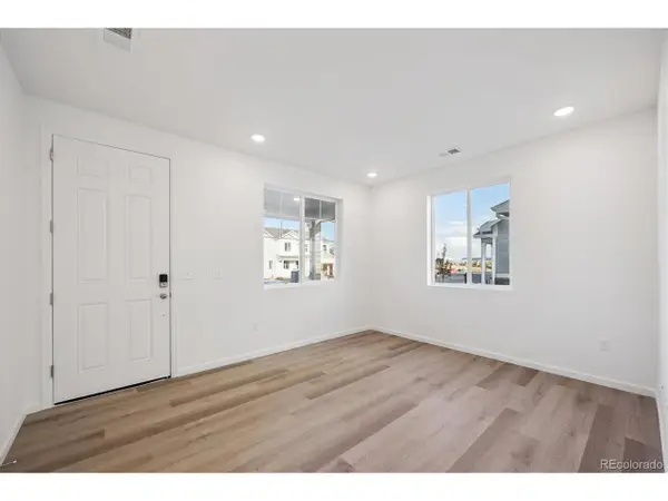 5594 Brangus Dr, Windsor, CO 80528