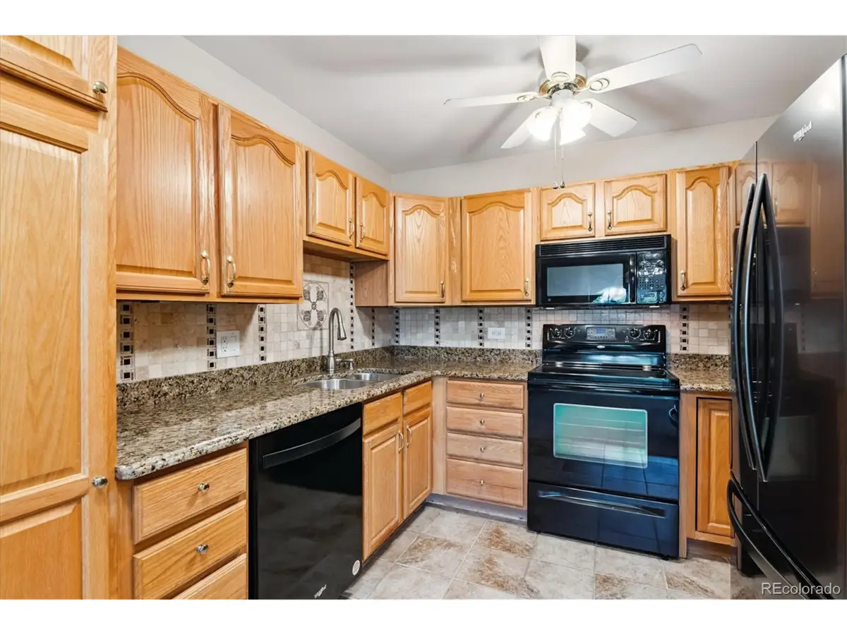 585 S Alton Way #4D, Denver, CO 80247 - Image #1