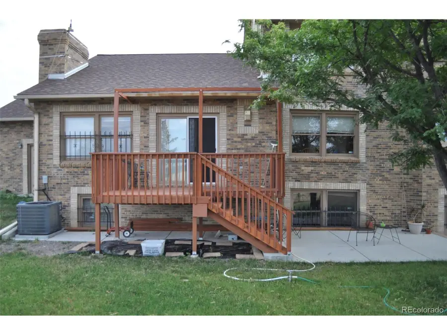 10650 Yellowstone Rd, Longmont, CO 80504 - Image #3