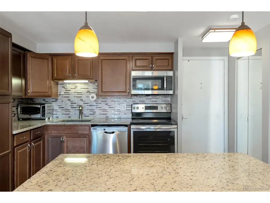 1302 S Parker Rd #336, Four Square Mile, CO 80231 - Image #2