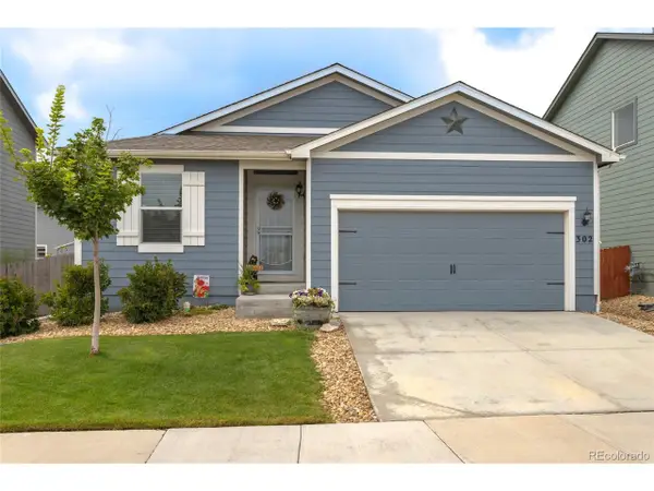 302 Horizon Ave, Lochbuie, CO 80603