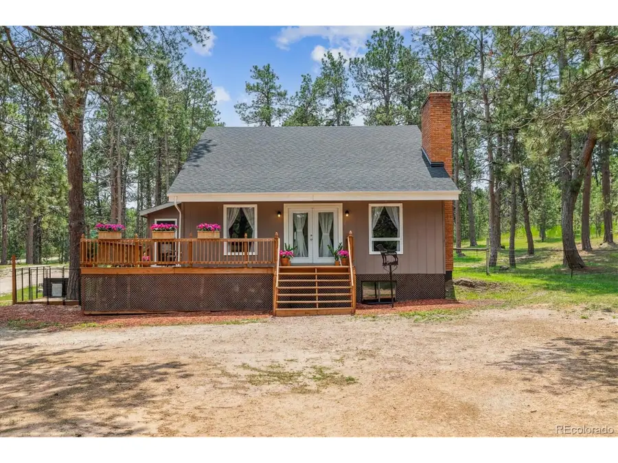 8725 Kirk Dr, Colorado Springs, CO 80908 - Image #2