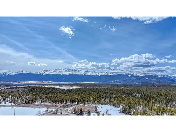 906 W 6th St, Leadville, CO 80461