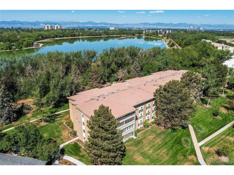 725 S Alton Way #4D, Denver, CO 80247 - Image #2