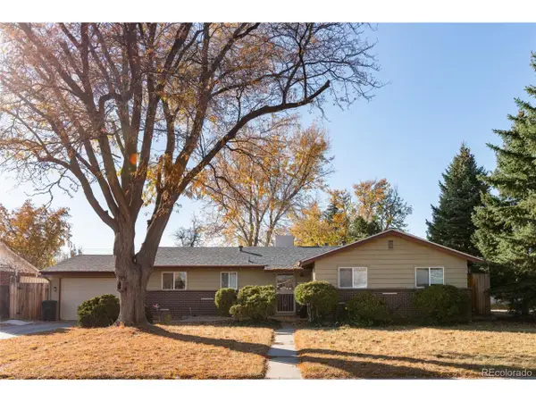 1207 S Kendall Ct, Lakewood, CO 80232