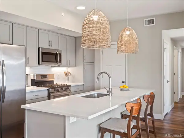 210 S Cherrywood Dr #303, Lafayette, CO 80026