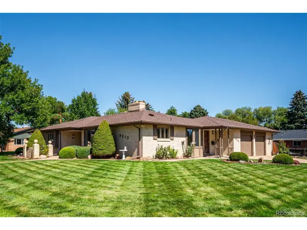 2212 Ammons St, Lakewood, CO 80214