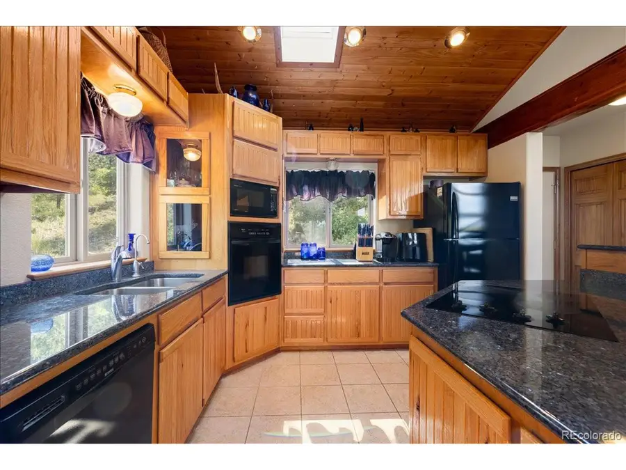 167 Wapiti Ct, Canon City, CO 81212 - Image #2