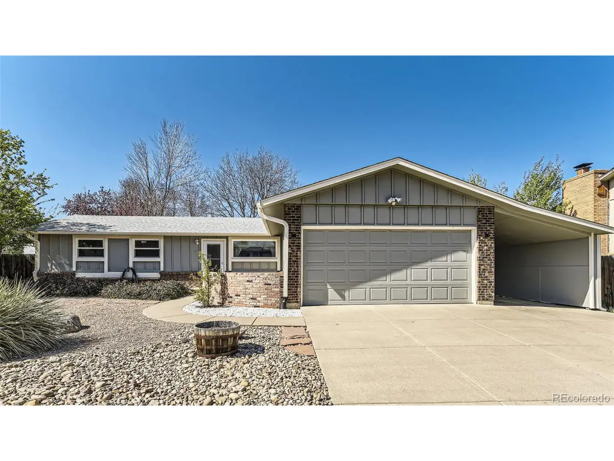 6953 W Roxbury Pl, Littleton, CO 80128 - Image #1