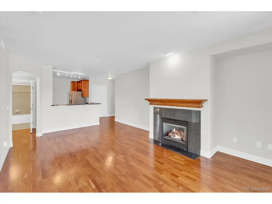 9059 E Panorama Cir #B304, Englewood, CO 80112 - Image #3