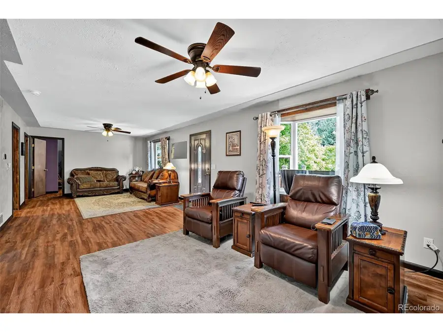 10571 Parfet Ct, Broomfield, CO 80021 - Image #2