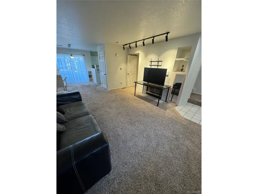 1382 S Cathay Ct #102, Aurora, CO 80017 - Image #2