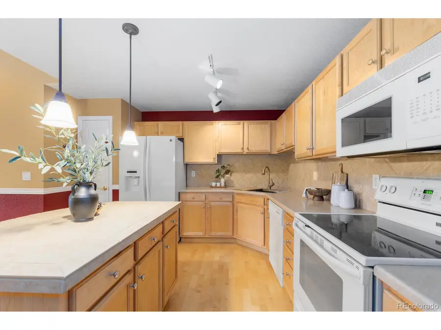 9876 W Freiburg Dr #F, Littleton, CO 80127 - Image #3