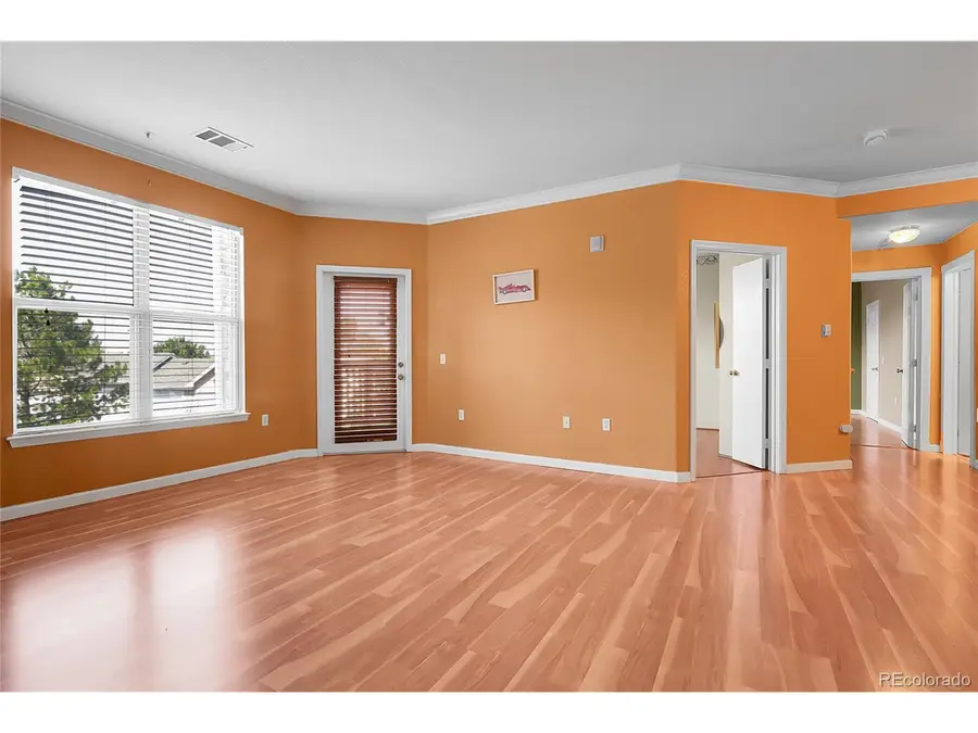 19019 E Warren Dr #H207, Aurora, CO 80013 - Image #3