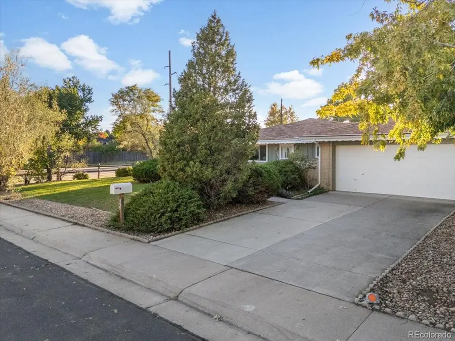 1099 S Garland Way, Lakewood, CO 80226 - Image #2