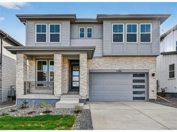 7266 Goldbloom Ln, Littleton, CO 80125