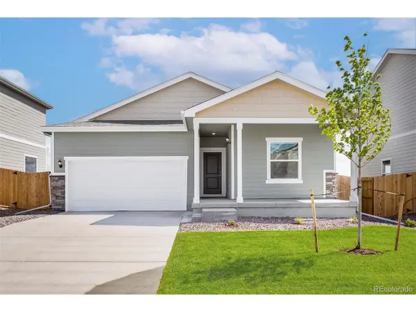 48280 Shetland Dr, Bennett, CO 80102