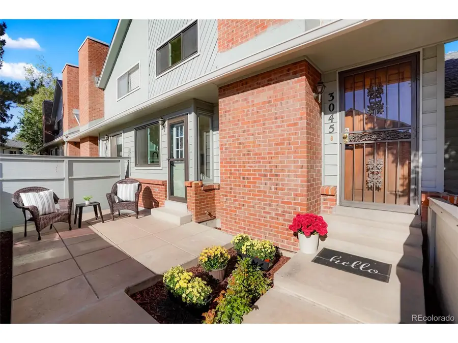 3045 E Long S Cir, Centennial, CO 80122 - Image #3