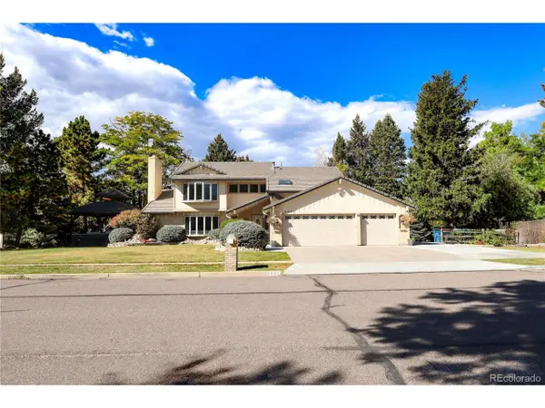 5661 W Lakeridge Rd, Denver, CO 80227