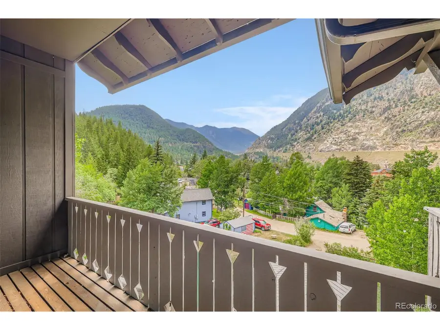 817 Valley View Dr, Georgetown, CO 80444 - Image #2