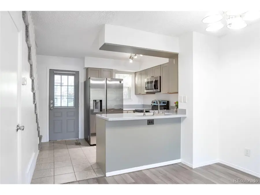 1601 S Idalia Cir #A, Aurora, CO 80017 - Image #3