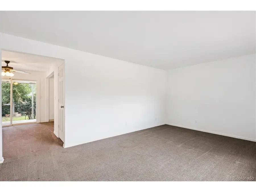 1592 S Everett St, Lakewood, CO 80232 - Image #2