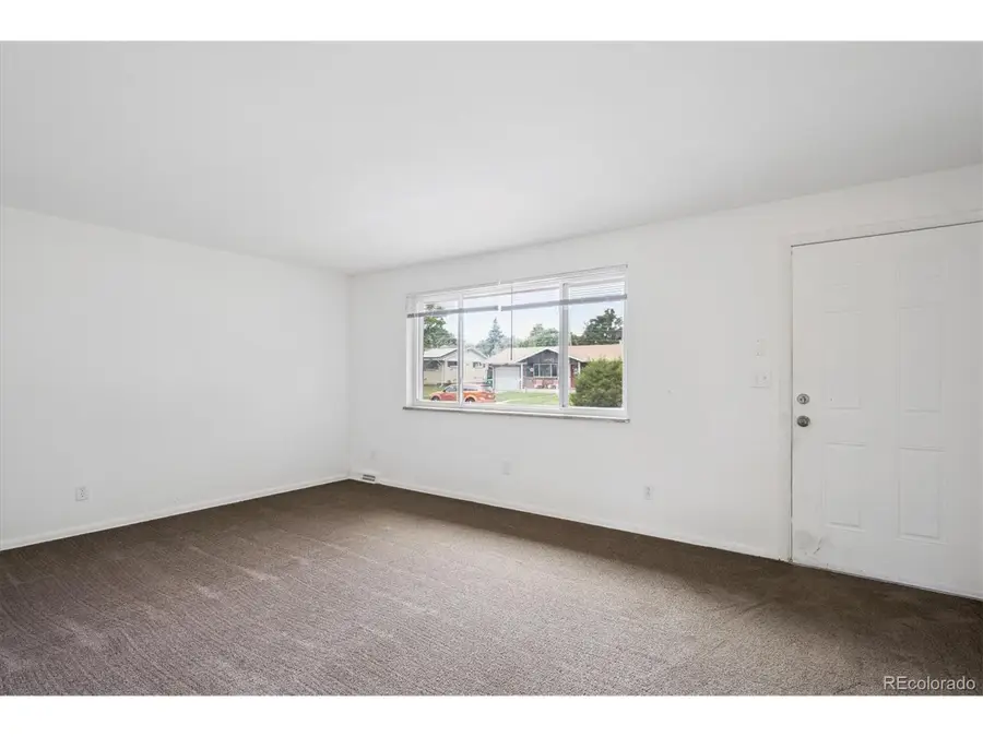 1592 S Everett St, Lakewood, CO 80232 - Image #3