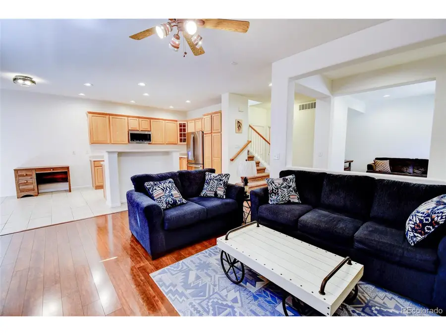 10580 Parkington Ln #B, Highlands Ranch, CO 80126 - Image #2