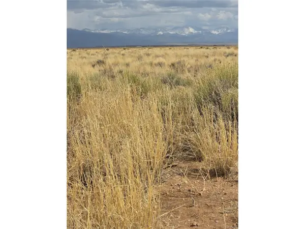 17 E Denver Rd., Blanca, CO 81123