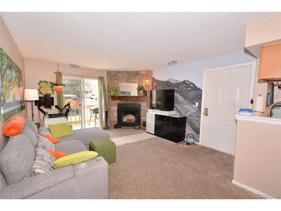 846 Tenderfoot Hill Rd #104, Colorado Springs, CO 80906 - Image #2