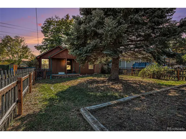 11670 W Katherine Ave, Lakewood, CO 80401