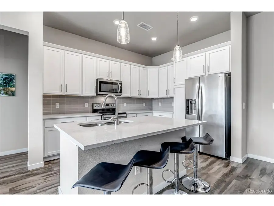 400 E Fremont Pl #404, Centennial, CO 80122 - Image #2