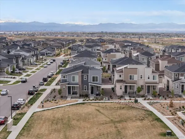 24333 E 41st Ave, Aurora, CO 80019